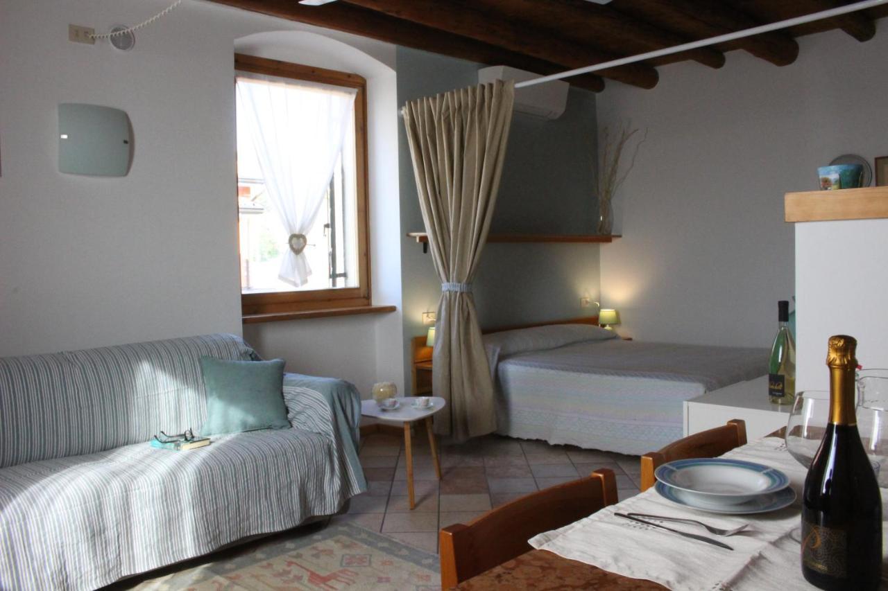 Agriturismo Le Ginestre Лацизе Экстерьер фото